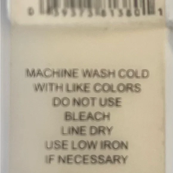 Excellent condition tunic with slight bell sleeves. - Picture 4 of 4